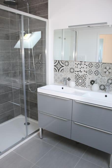 T4 Meuble De 105M2 Axe Annecy-Geneve Apartment Saint-Martin-Bellevue Luaran gambar